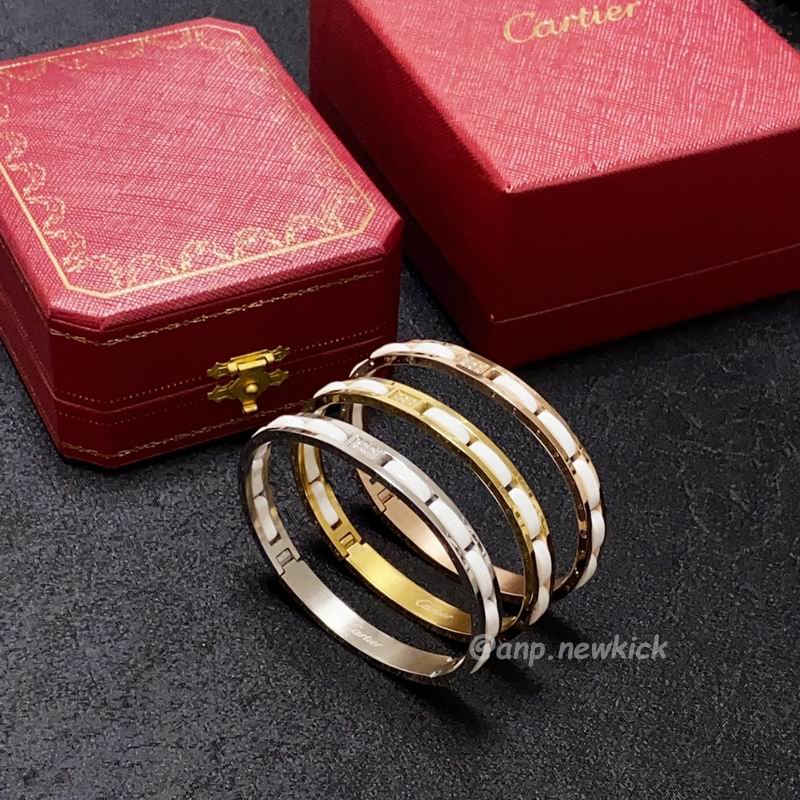 Cartier Bracelet 18k Gold (9) - newkick.org